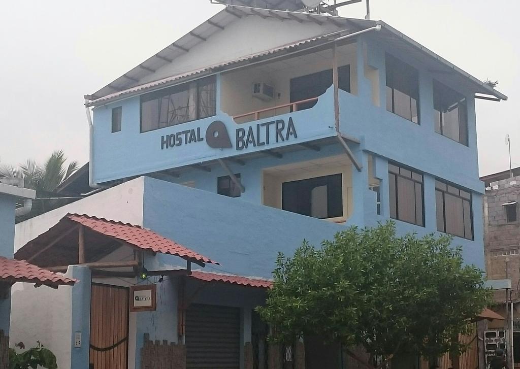 Hostal Baltra Puerto Ayora  Exterior photo
